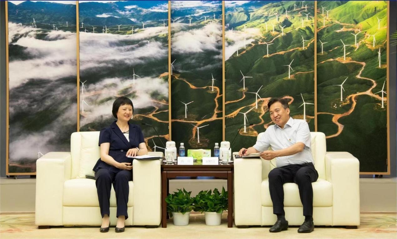 高玲造访国家电投党组书记、、董事长刘明胜
